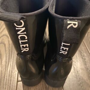 Moncler rain boots size 7